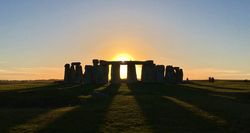 Geological analysis of Stonehenge materials